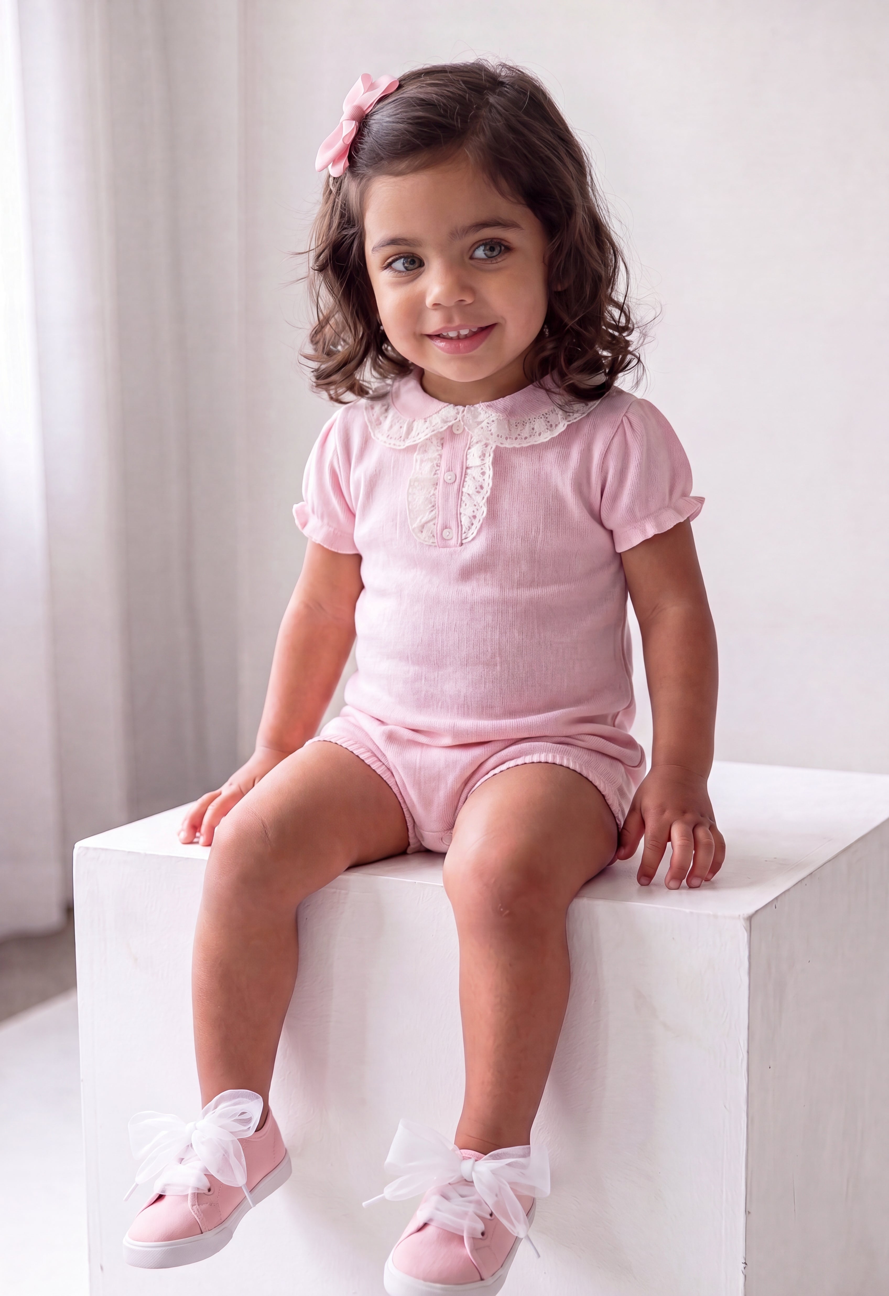 Romper with lace detail collar / Pink