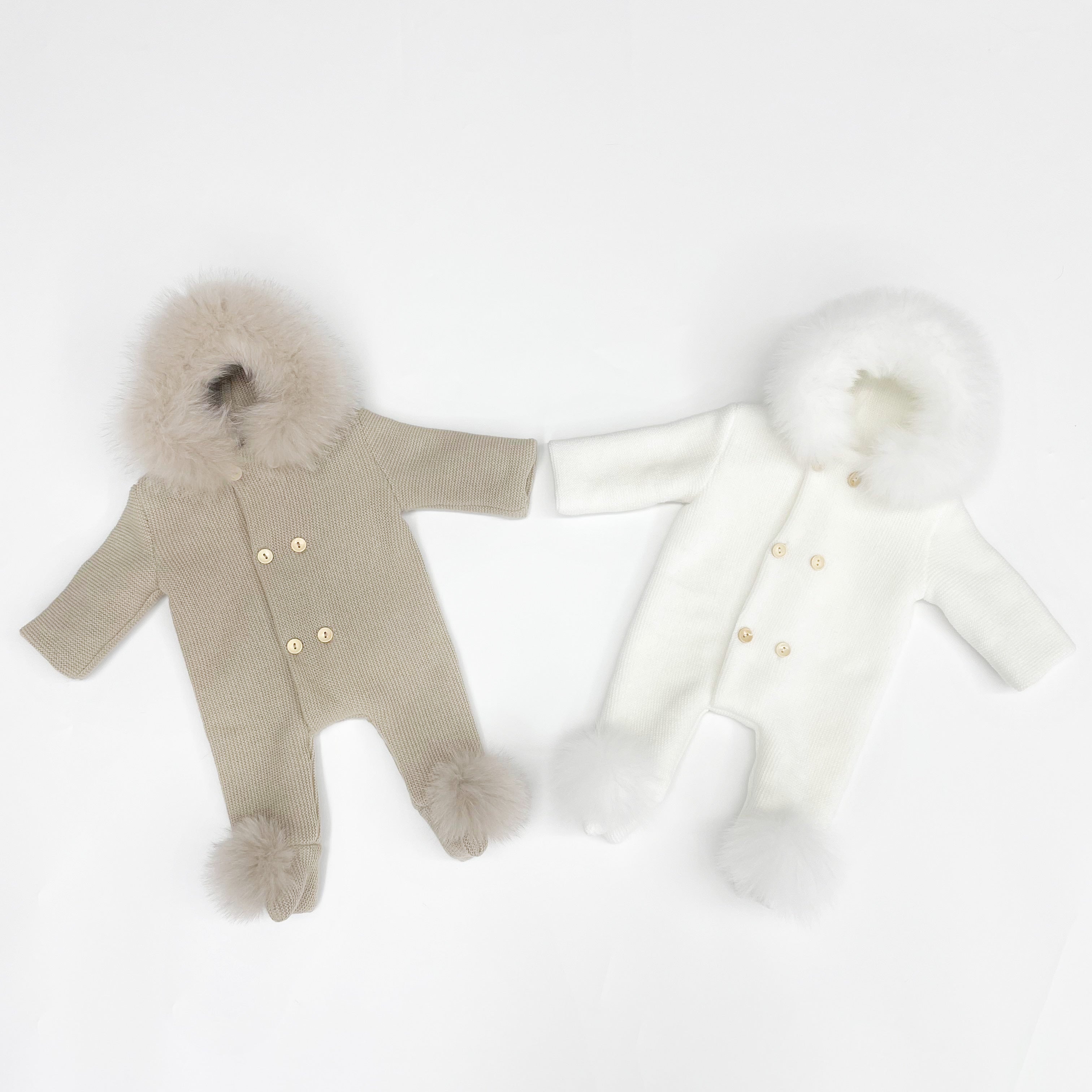 Knitted pramsuit / Cappuccino