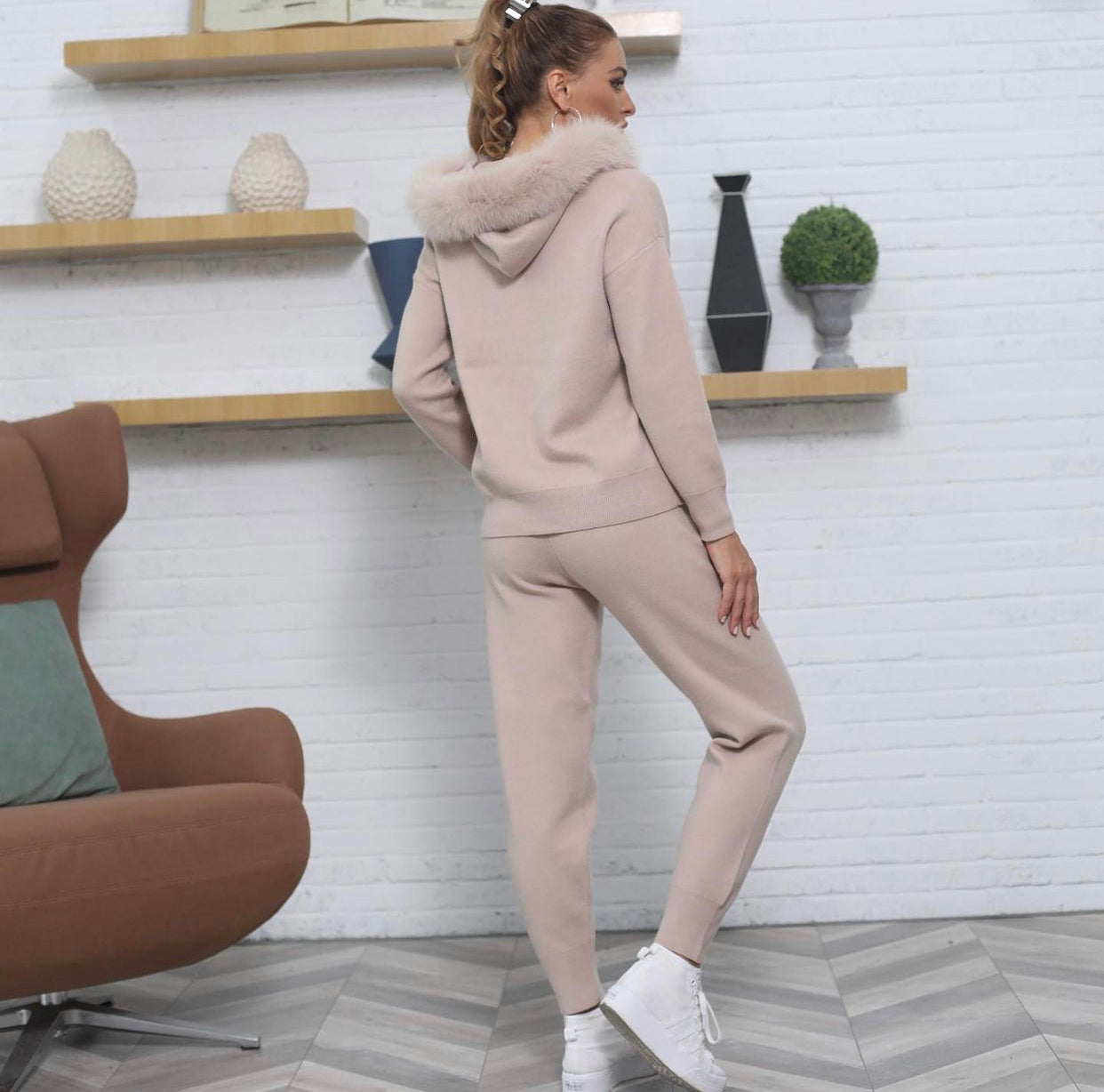 Womens knitted lounge tracksuit / Cappuccino