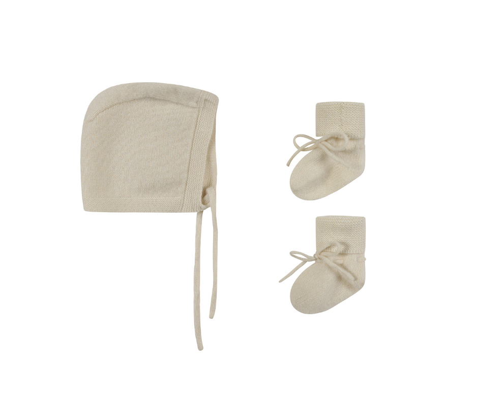 Baby cashmere bonnet & booties set / OAT